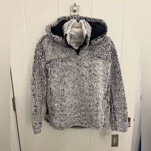 NWT | Sherpa Pullover Sz Small